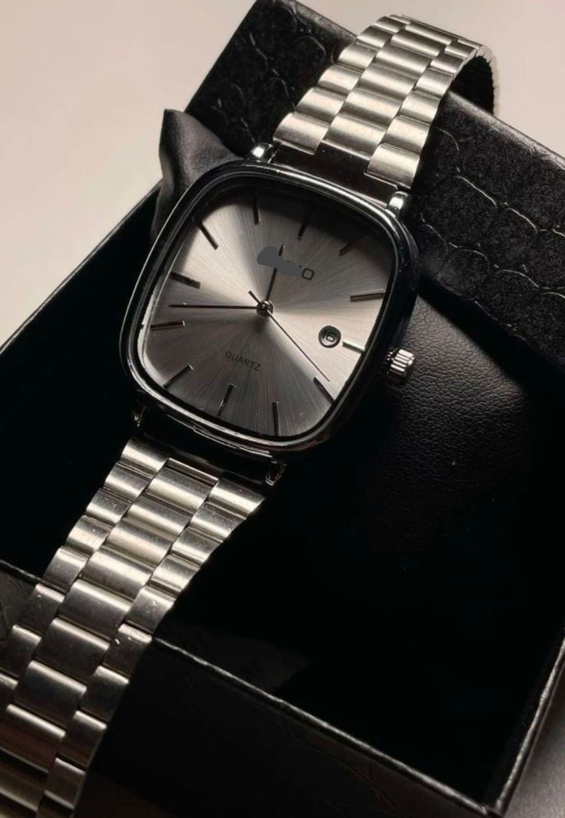 Retro Square Dial Quartz Watch with Metal Strap (Unisex)