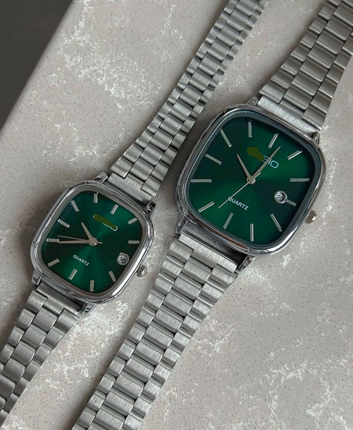 Retro Square Dial Quartz Watch with Metal Strap (Unisex)