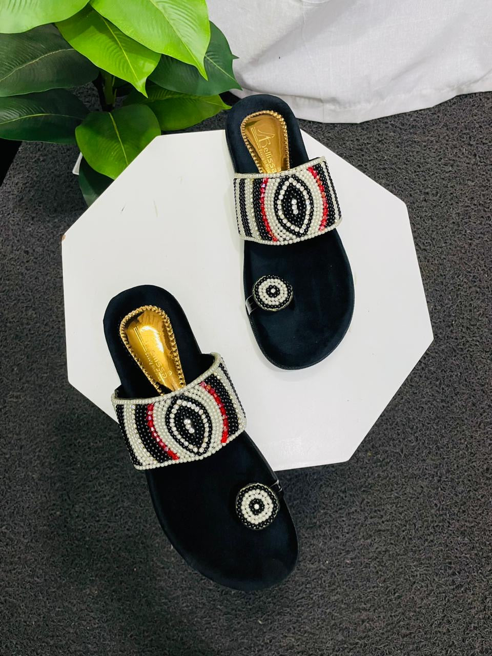 Women Black Soft One Toe Flats