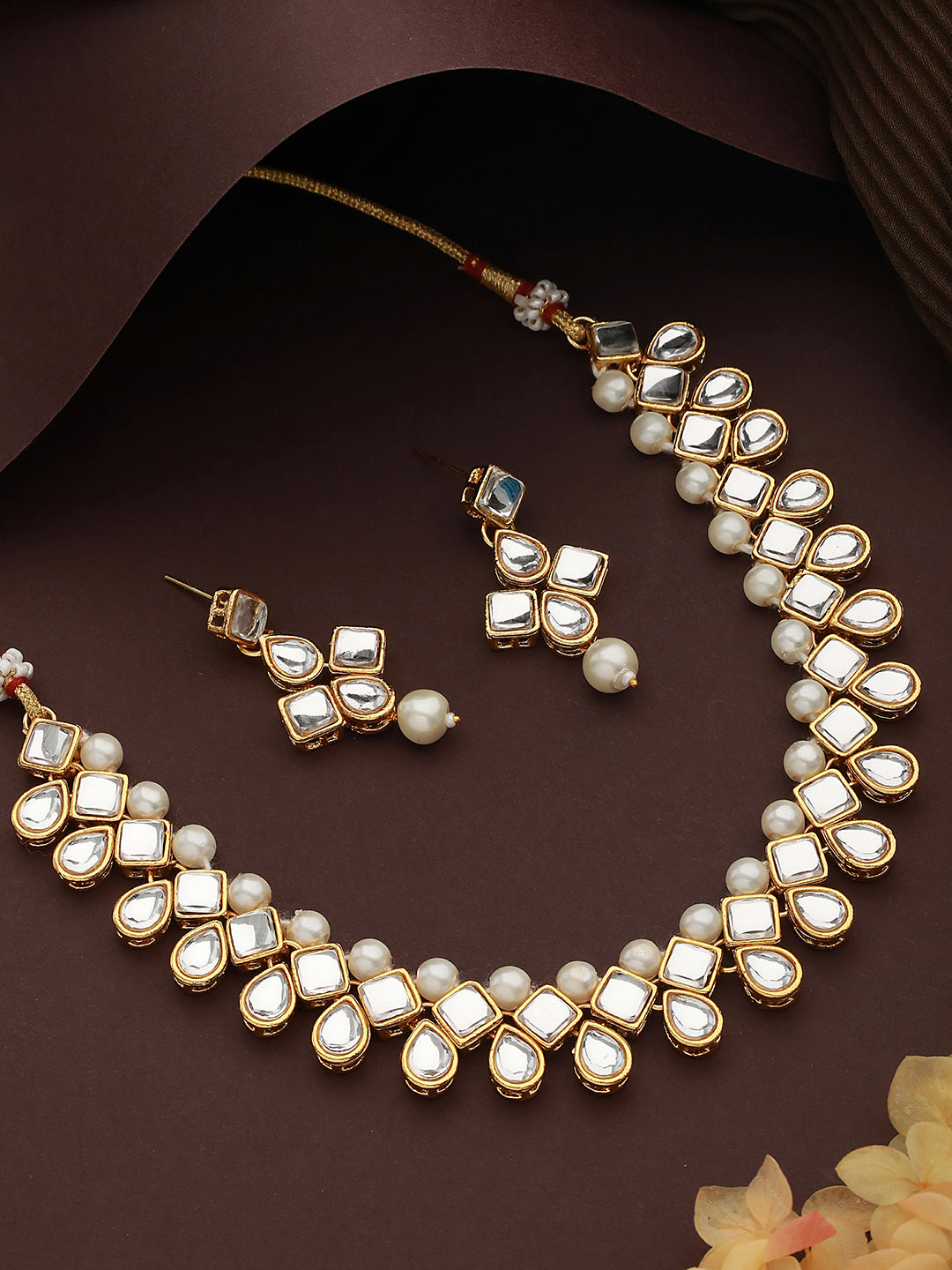 Gold-Plated Kundan-Studded & Beaded Jewellery Set