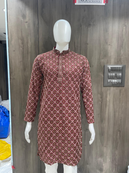 Maroon Kurta Pyjama with White and Gold Floral Designs – Branded Baba