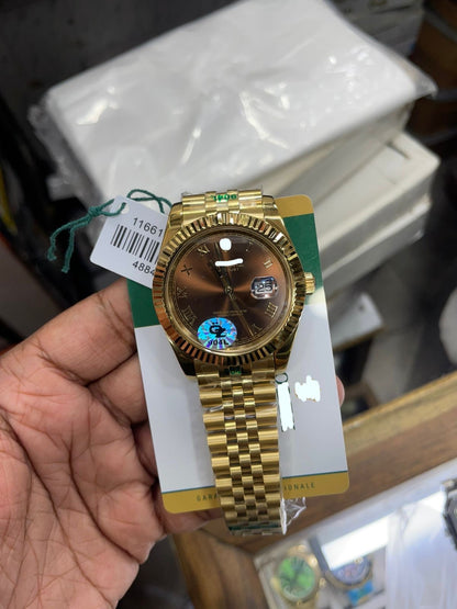 Executive Gold Day-Date Watch - Iconic Design with Fluted Bezel and Jubilee Strap