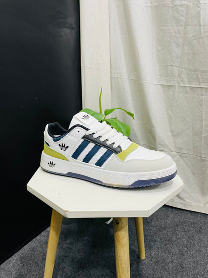 White Sneakers with Blue Stripes and Yellow Accents – Trendy and Comfortable