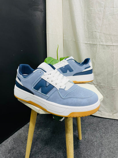 Chic Light Blue Sneakers with Dark Blue 'N' Logo – Comfortable and Stylish