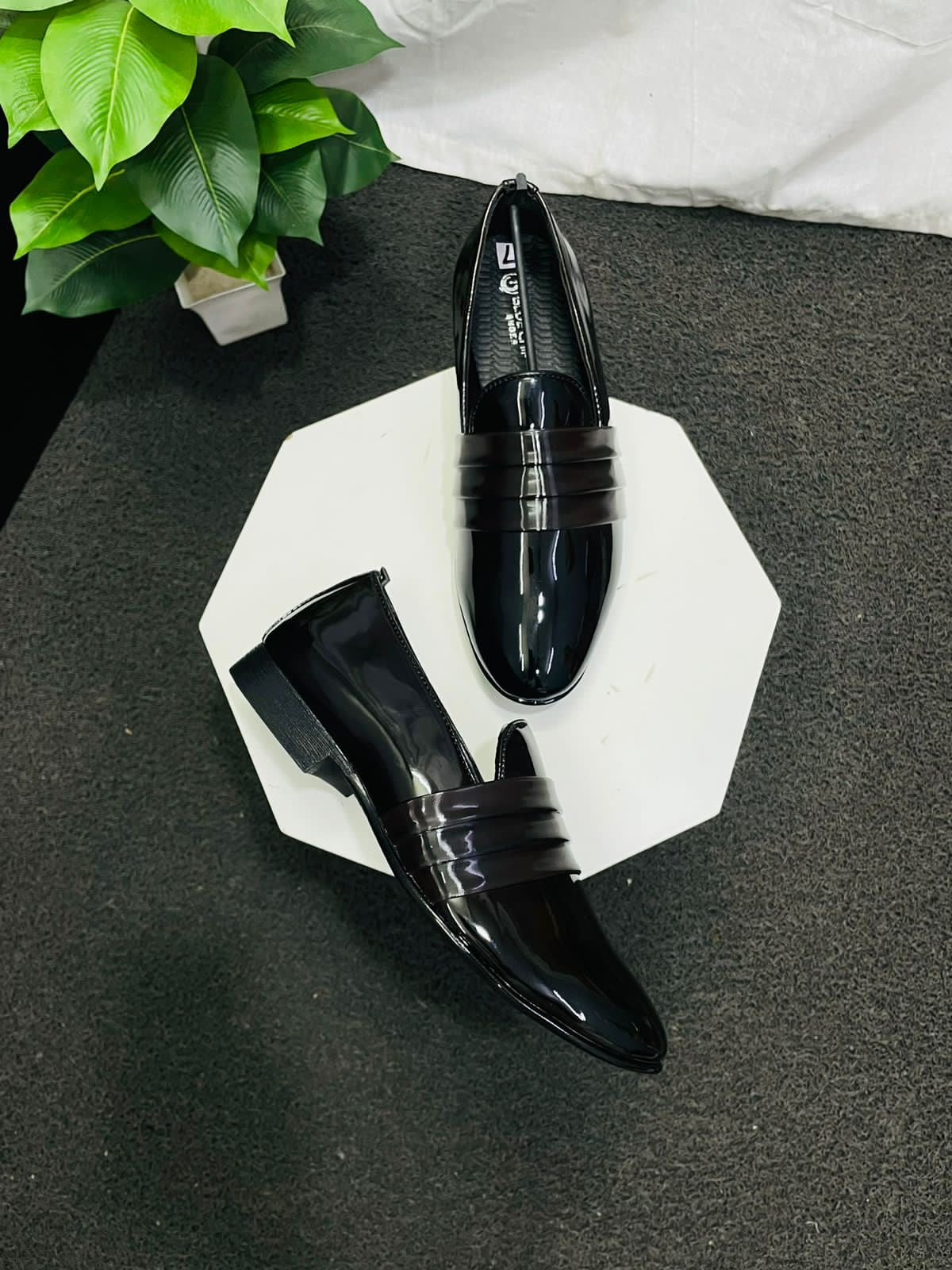 Man Formal Wear Shoes Pointed End Low Heel Semi Formal Loafers