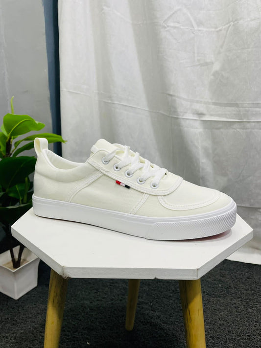 Men’s White Flat Sole Canvas Sneakers