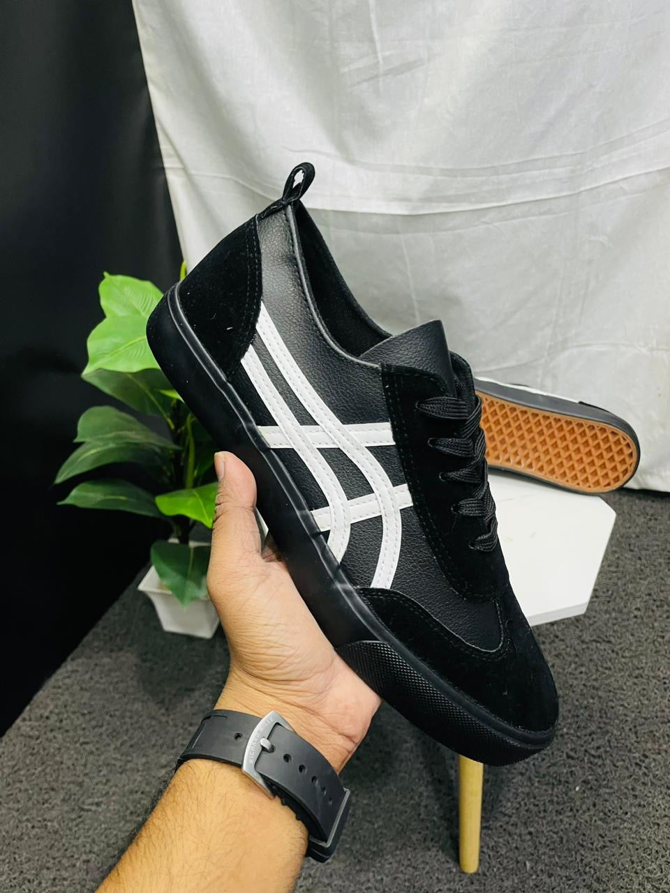 New Black Sneakers With White Stripes Canvas Shoes