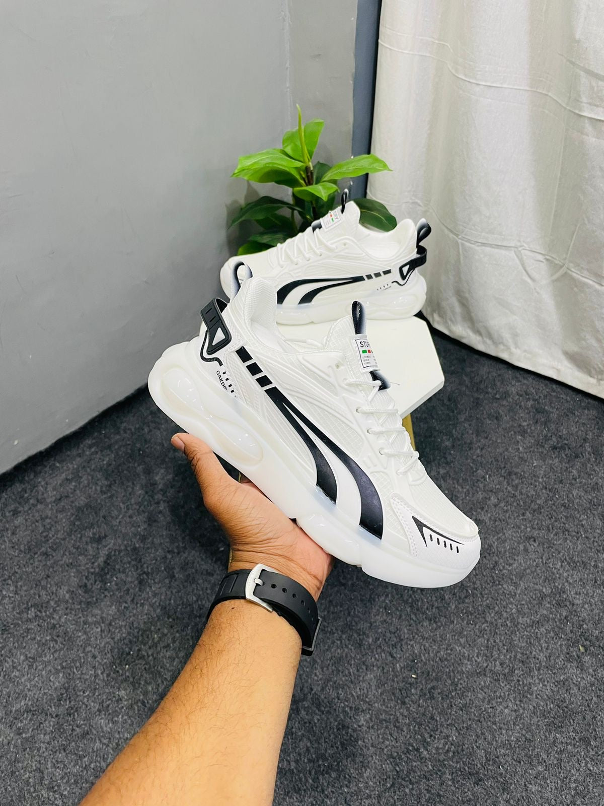 New 2024 Trendy White Men Athletic Causal Shoe