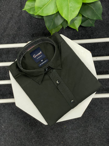 Men Solid Dark Green Casual Shirt