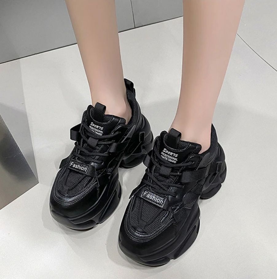 Black Sporty Chunky Sneakers For Women, Letter Graphic Lace-up Front Sneakers