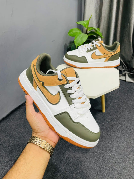 Men's Multi-Color Fashion Sneakers - Low-Top Retro Style Casual Shoes