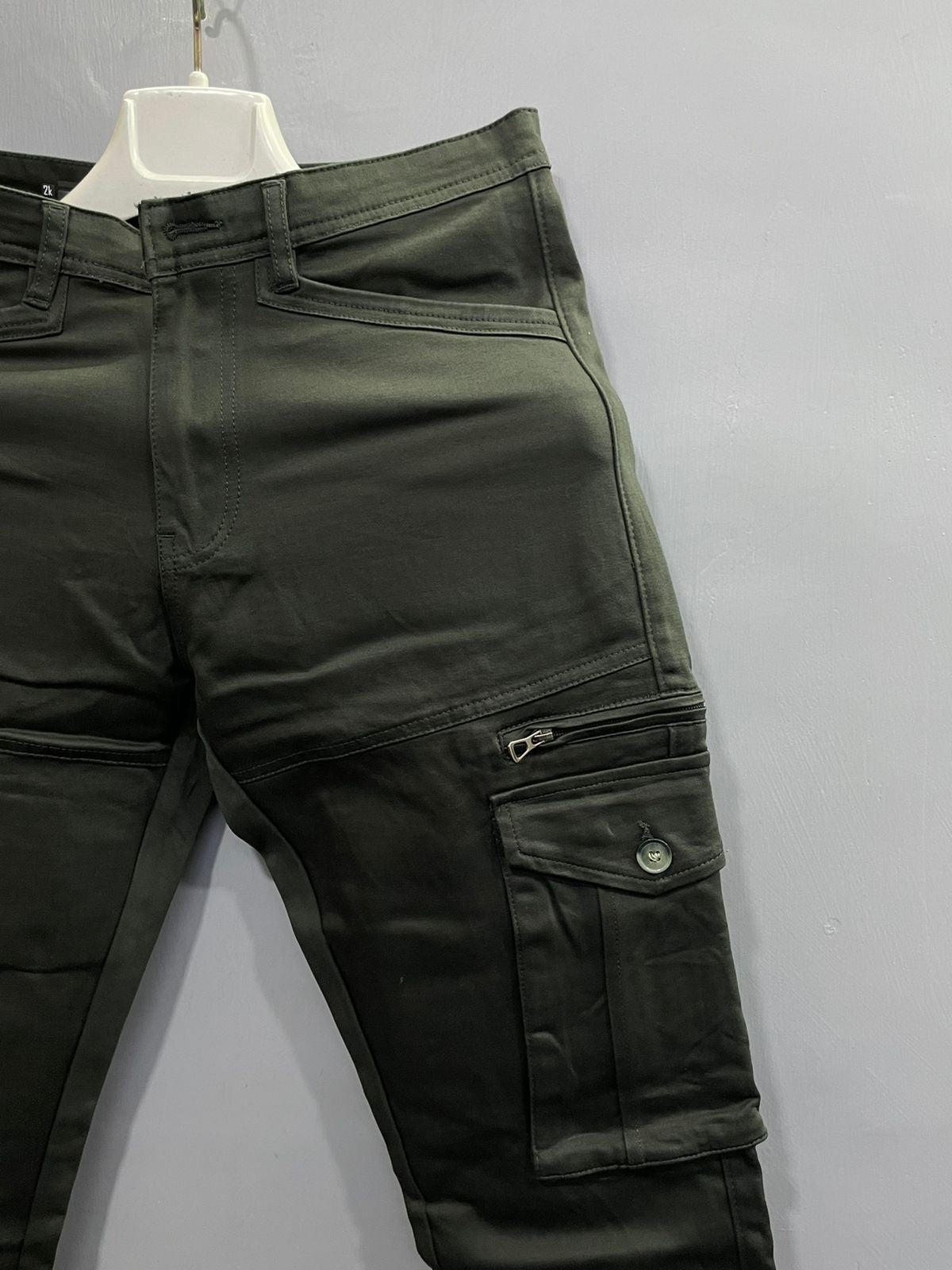 Men’s Olive Green 6 Pocket Cargo