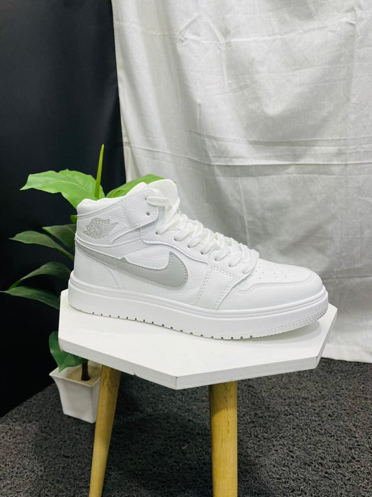 Men White Mid Long Sneakers