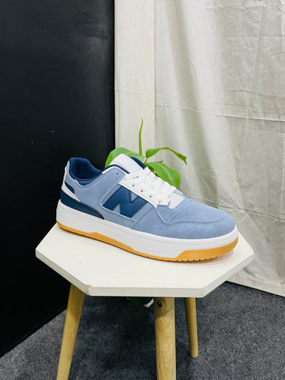 Chic Light Blue Sneakers with Dark Blue 'N' Logo – Comfortable and Stylish