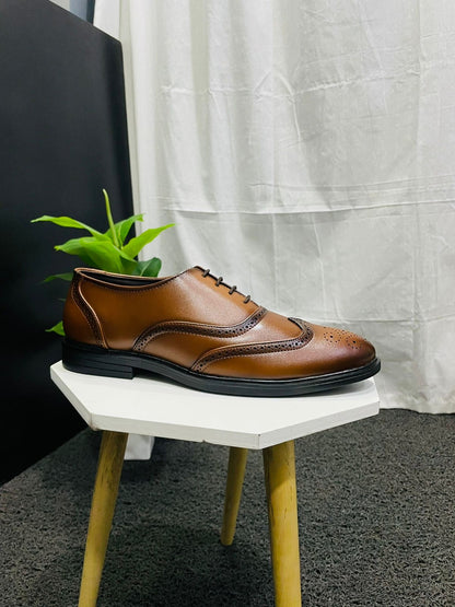 TWO TONE DERBY LEATHER LACE UP SHOES