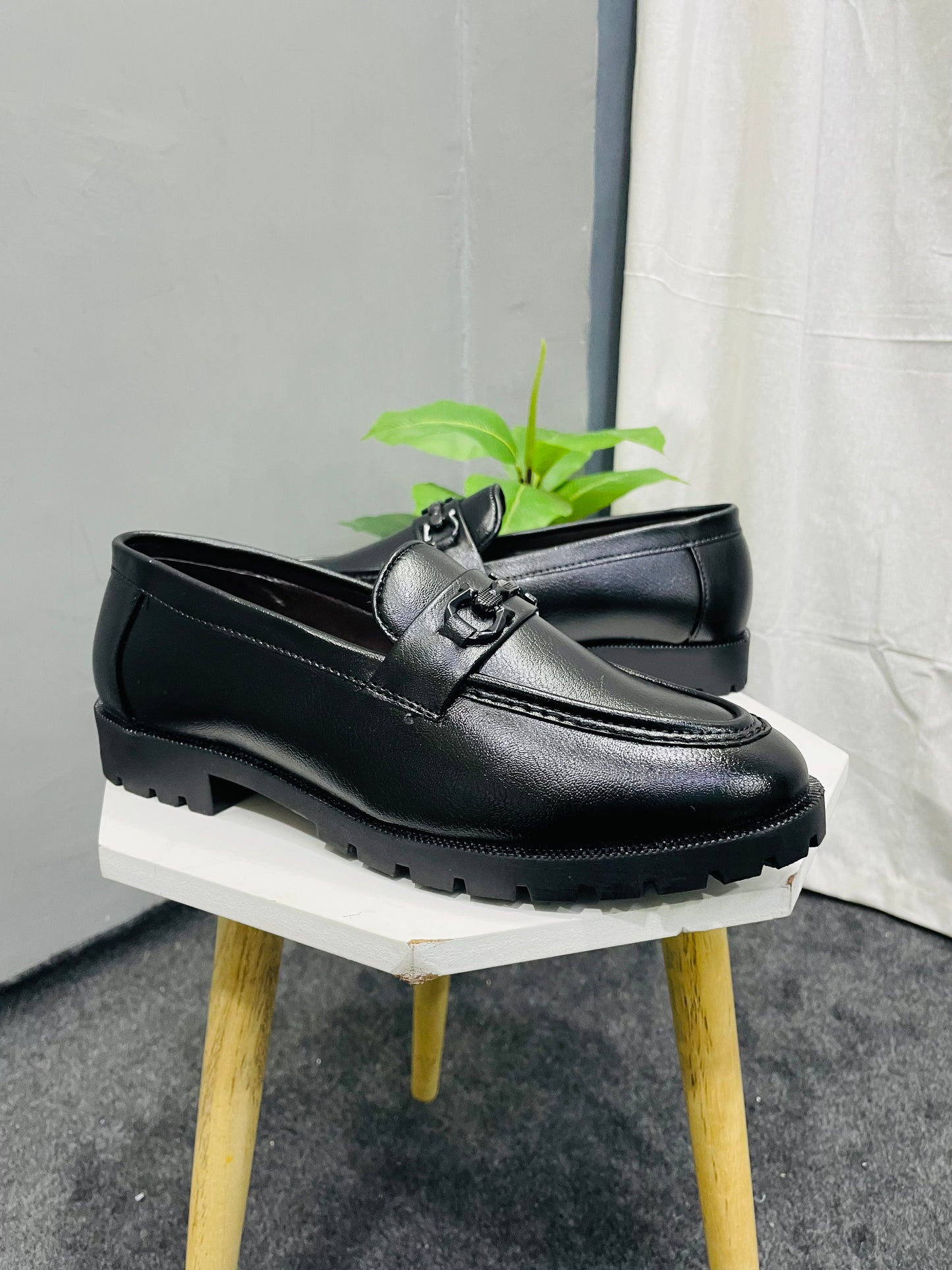 Men's Black Semi Formal Causal Loafers