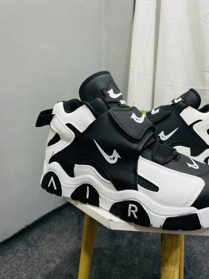 Mid Long White Black Velcro Sneakers