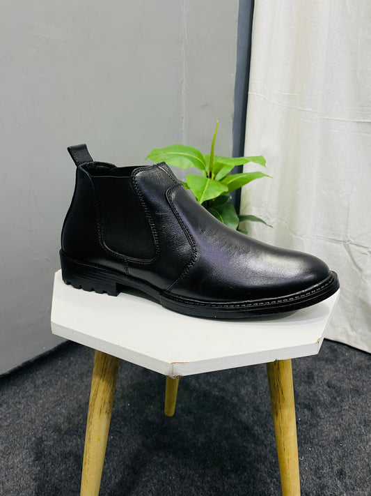 Genuinely Leather Black Chunky Sole Chelsea Boots