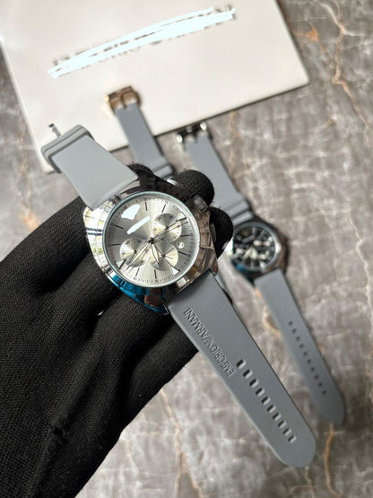Executive Grey Dial Chronograph Watch - Comfortable Rubber Strap & Stainless Steel Case